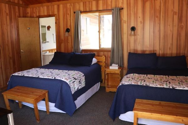 Yellowstone Valley Inn (Silver Gate)
